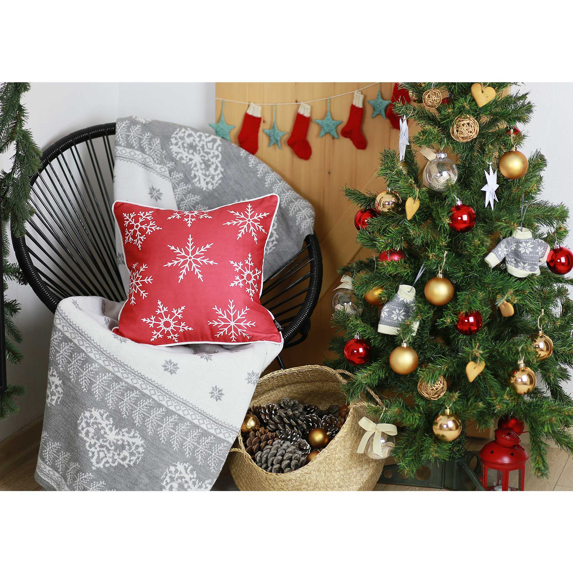 18" Red Christmas Snowflakes Decorative Throw Pillow Cover