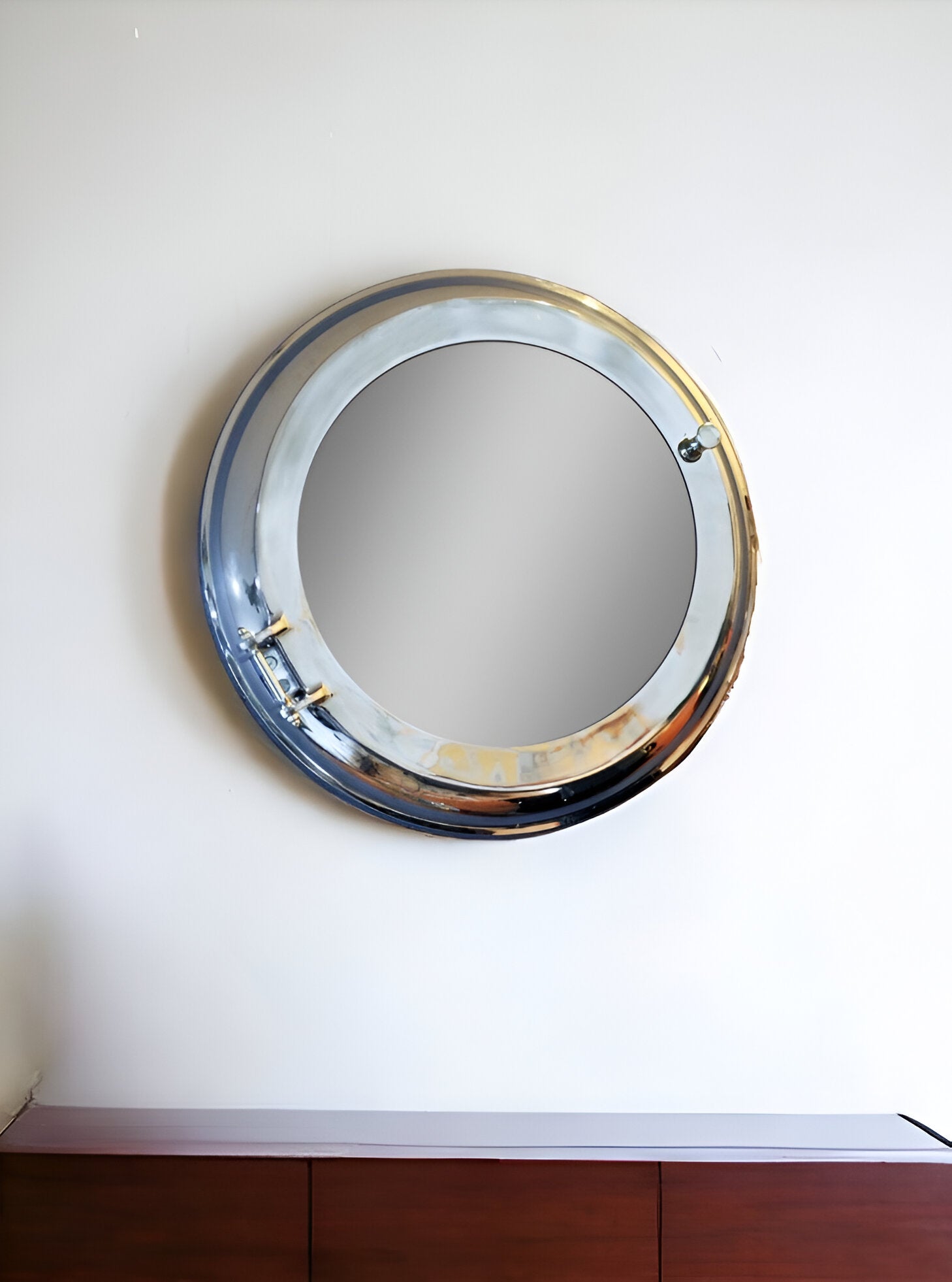 21" X 21" X 3.5" Aluminum Wall Mirror With Storage