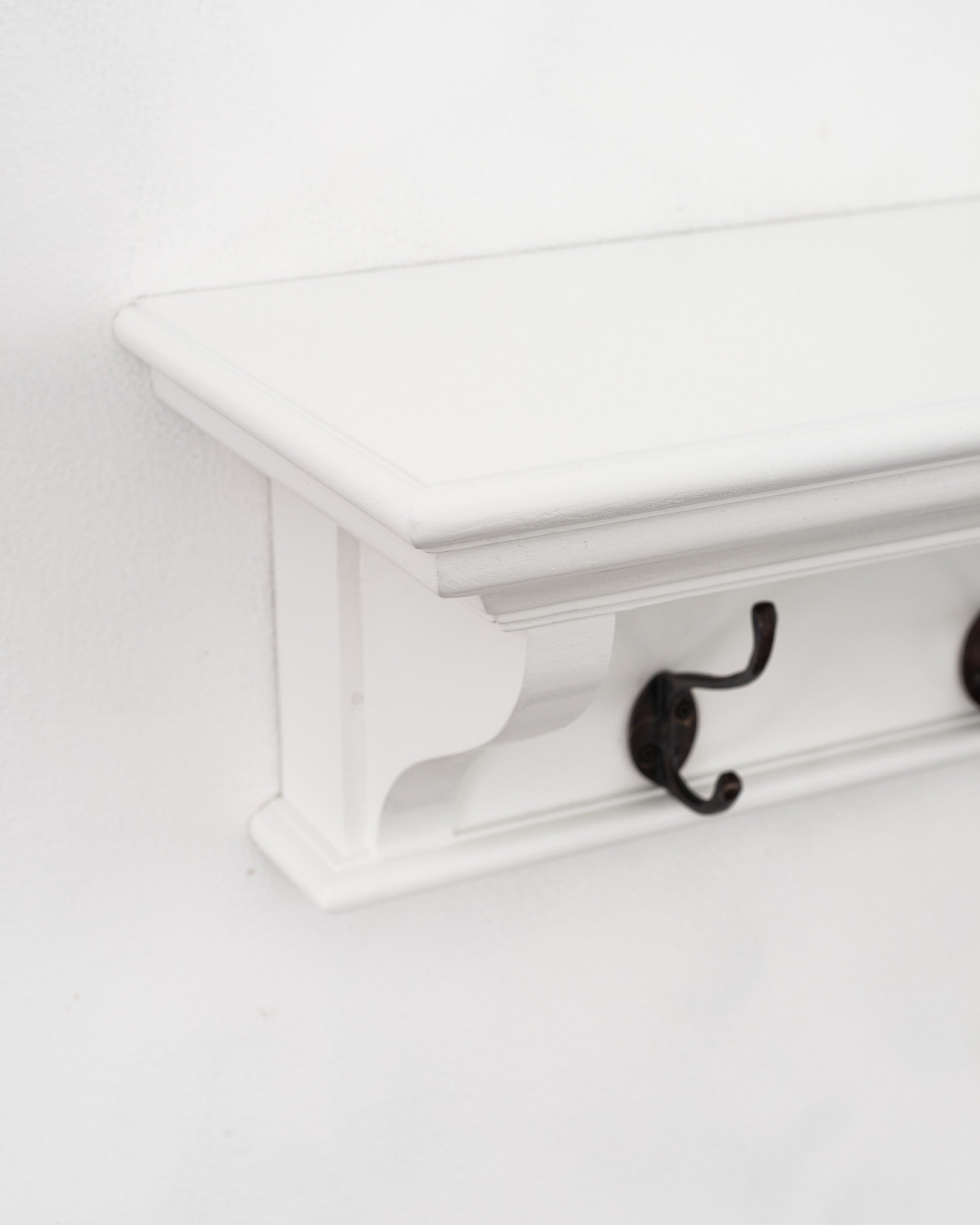 Classic White Wood Wide Eight Hook Coat Rack