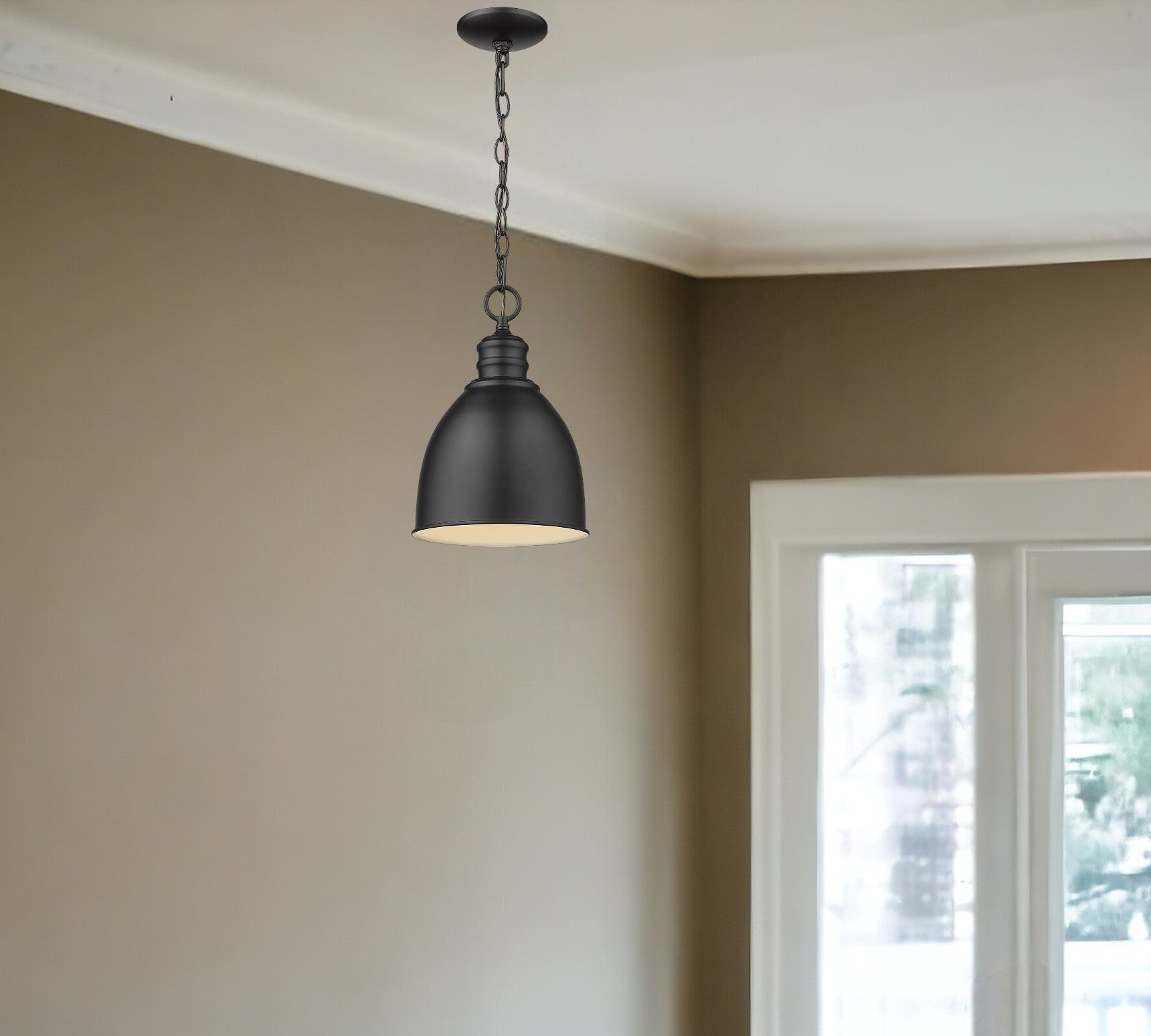 Minimalist Black Metal Pendant Hanging Light