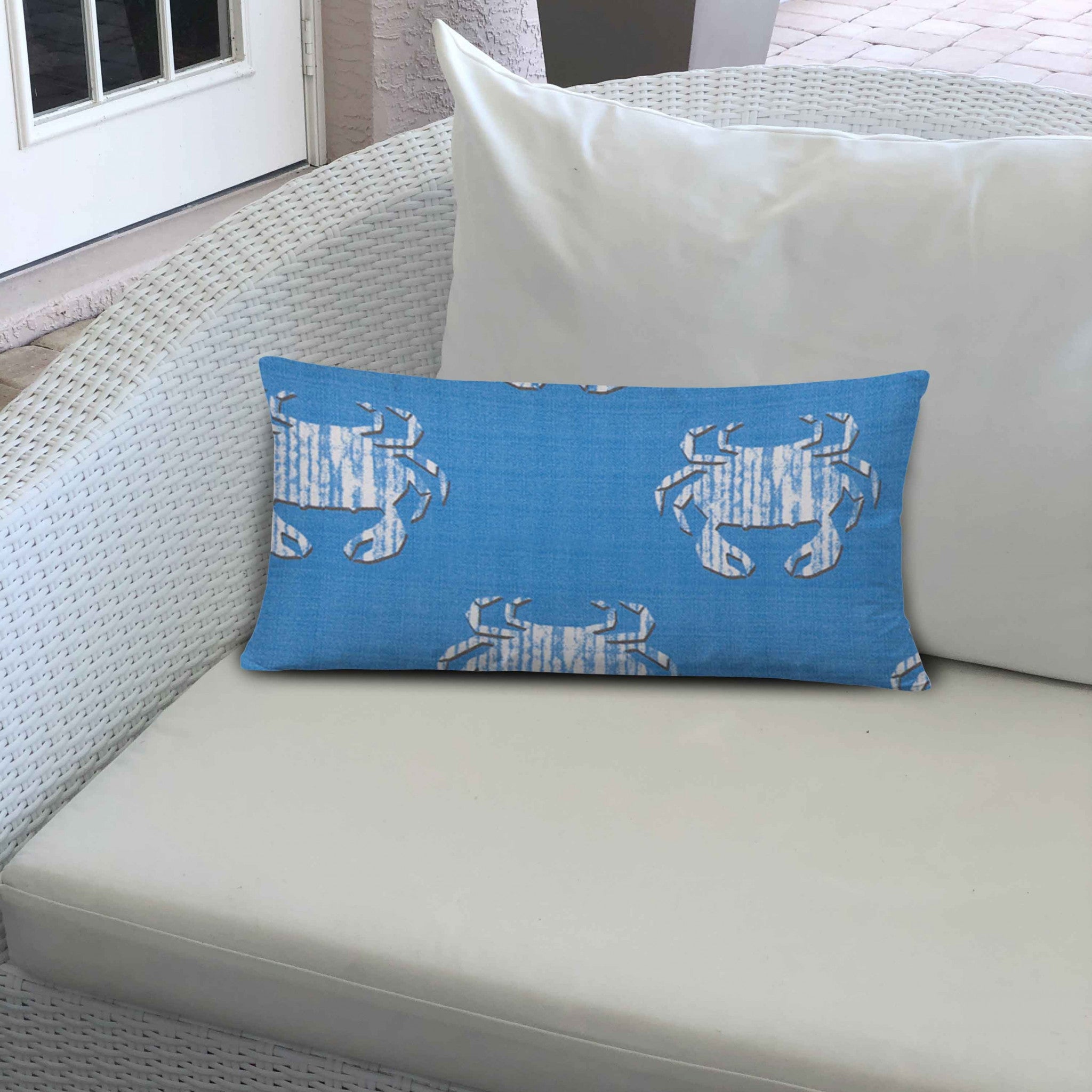 12" X 18" Blue And White Zippered Coastal Lumbar Indoor Outdoor Pillow