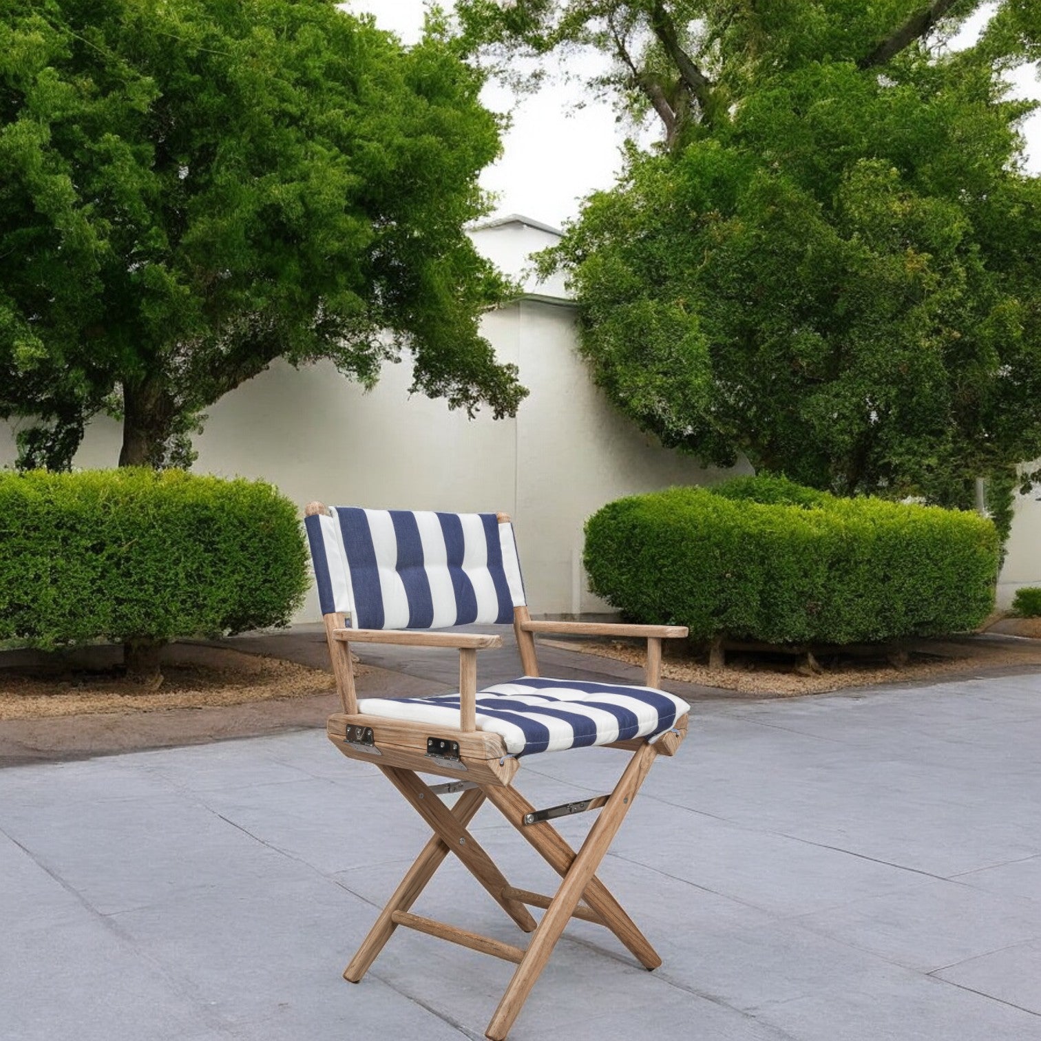 23" Blue and White and Natural Wood Solid Wood Indoor Outdoor Director Chair with Blue and White Cushion