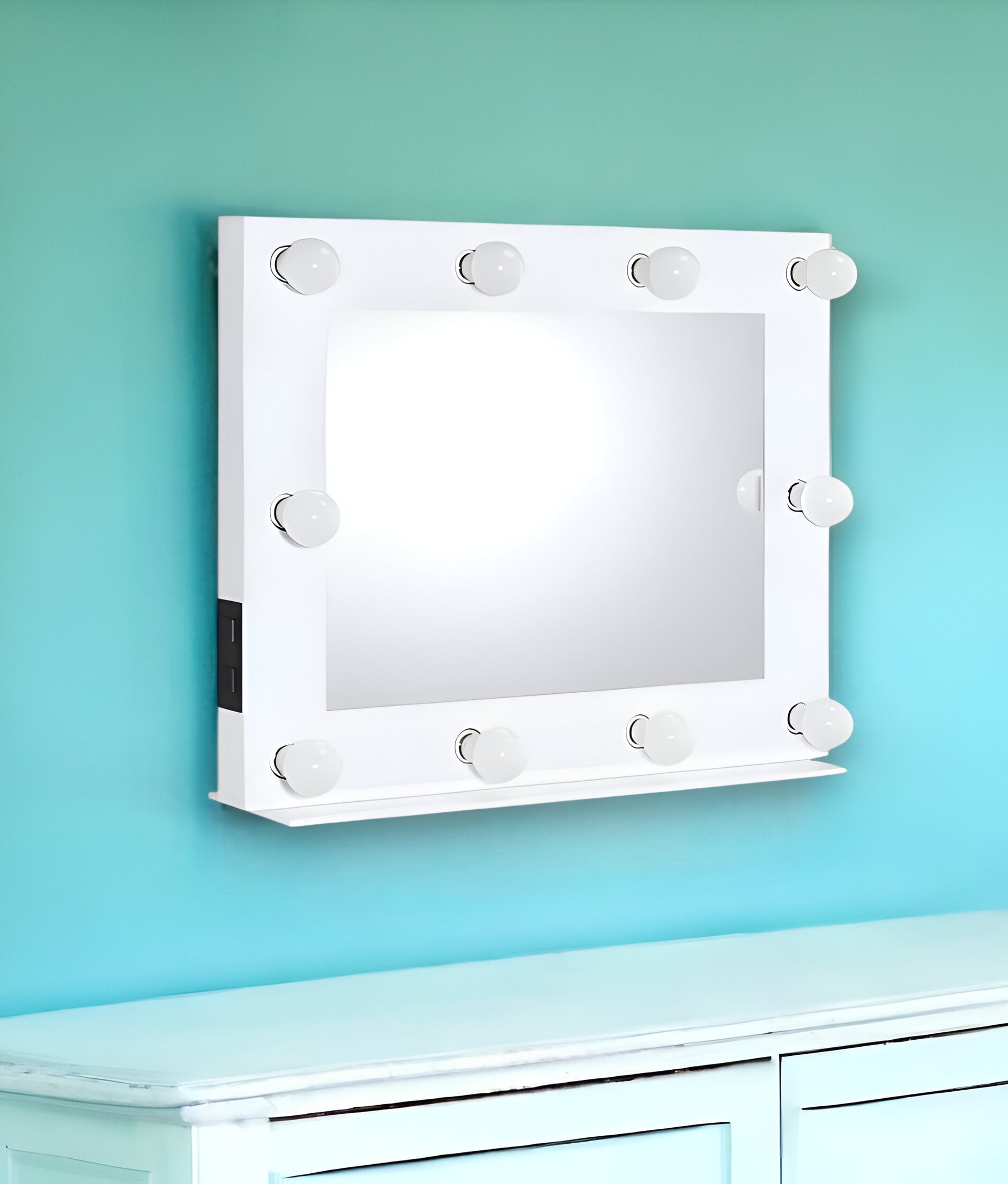 26" White Finish Accent Mirror