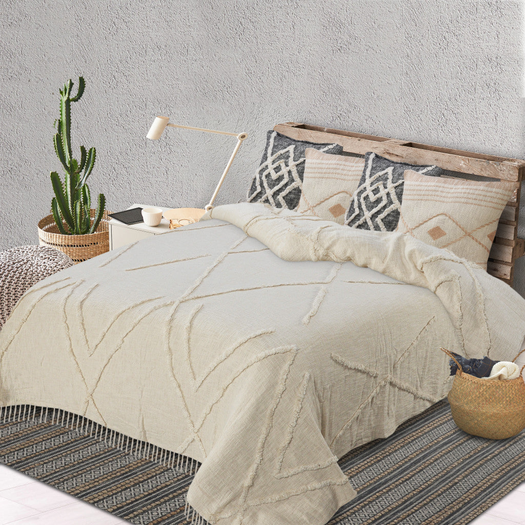 Ivory Geometric Queen Cotton Coverlet With Fringe