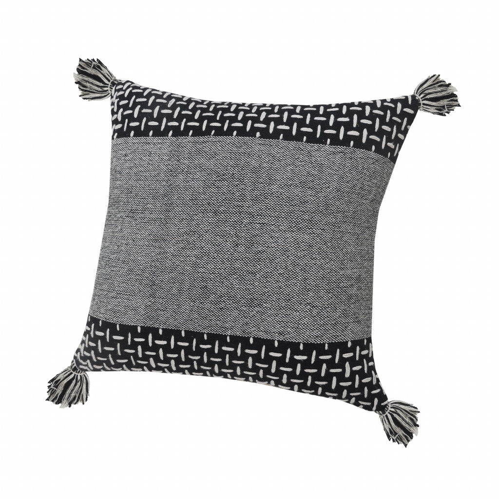 20" X 20" Black And White 100% Cotton Geometric Zippered Pillow