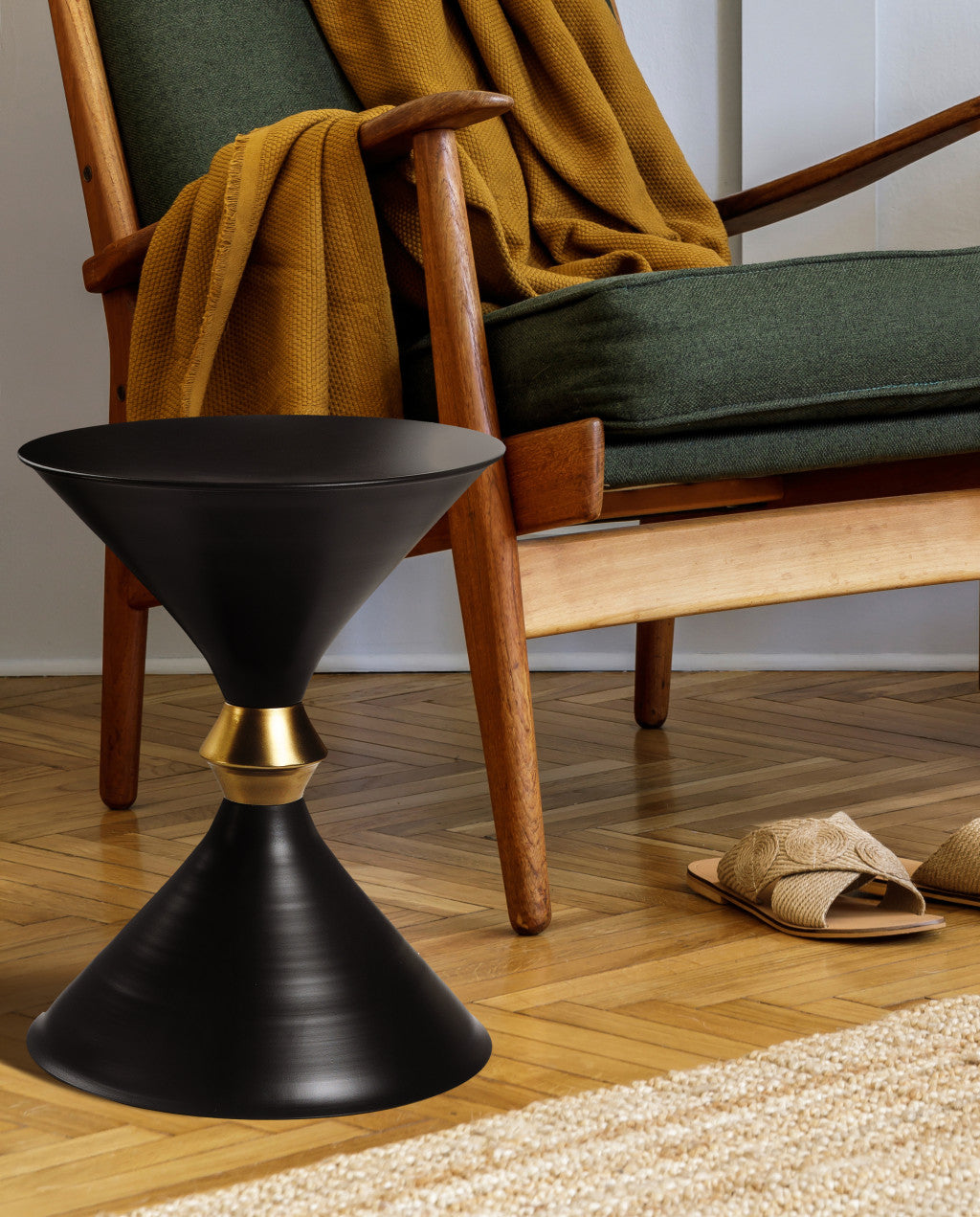 18" Black Iron End Table