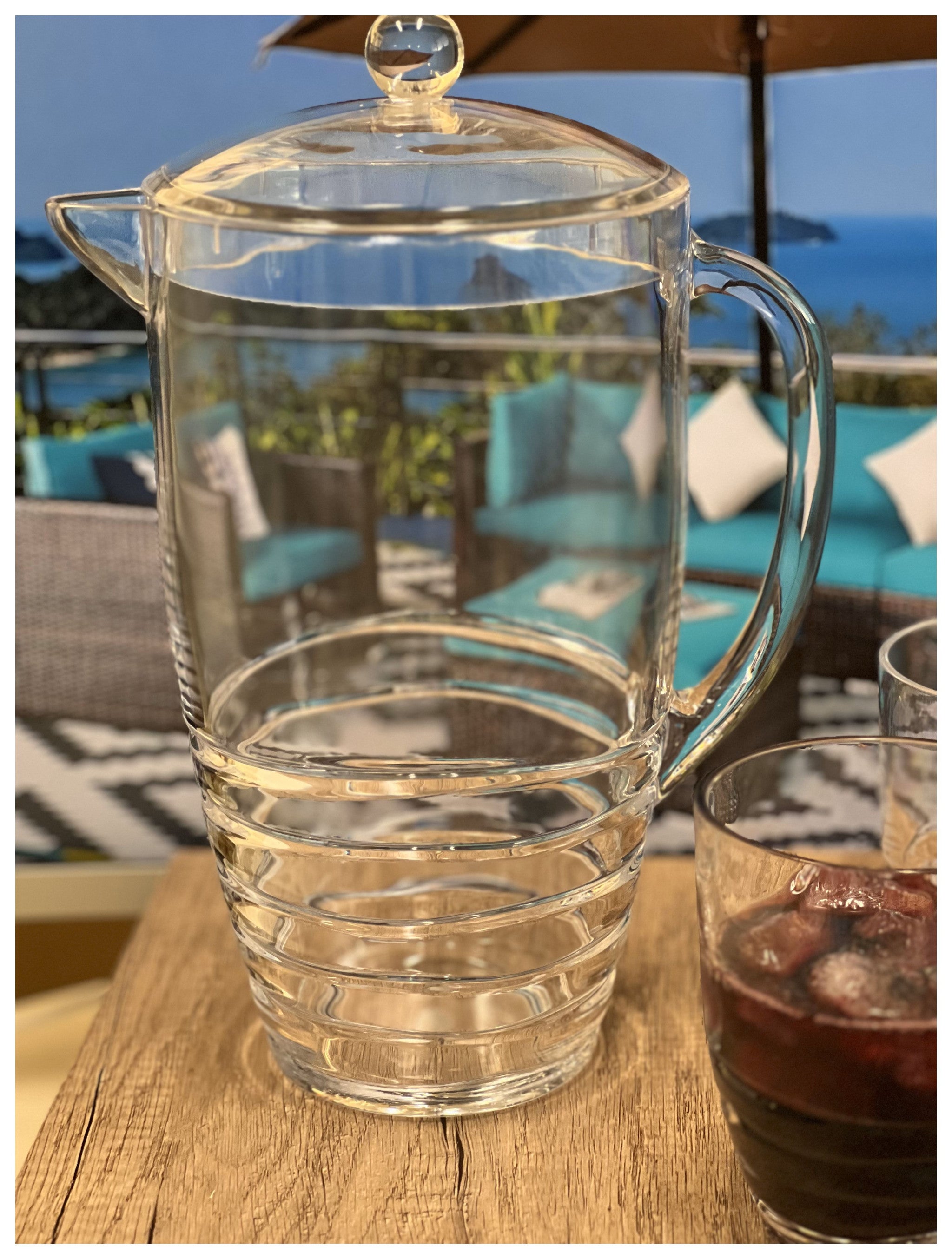 2.5 Quart Clear Swirl Acrylic Pitcher