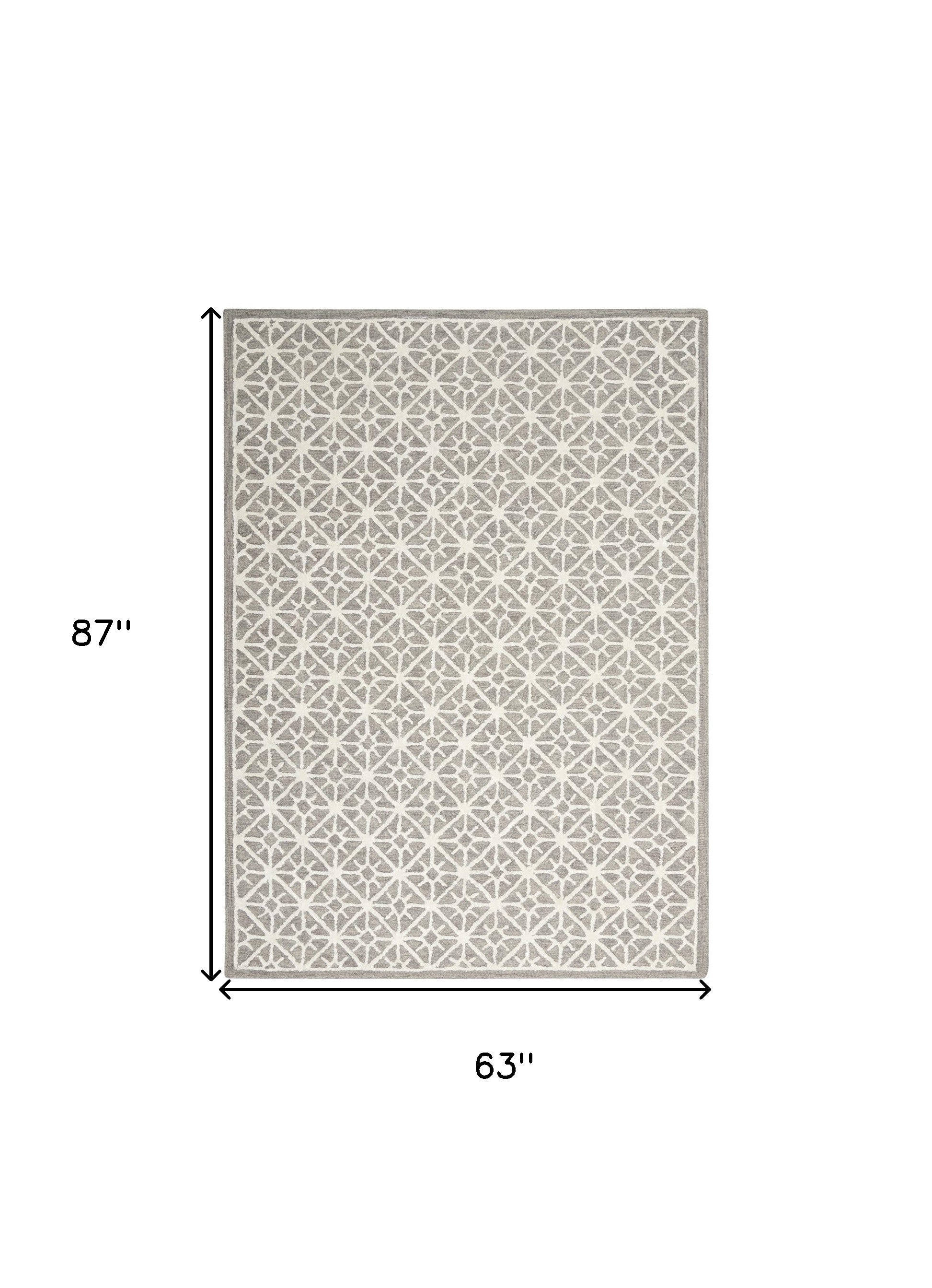 5' x 7' Gray and Ivory Geometric Hand Tufted Area Rug